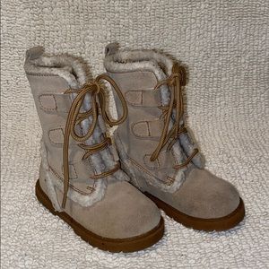 girls snow boots